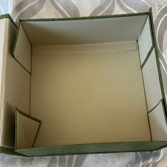 Gucci Green Patterned Box - Picture 2 of 11